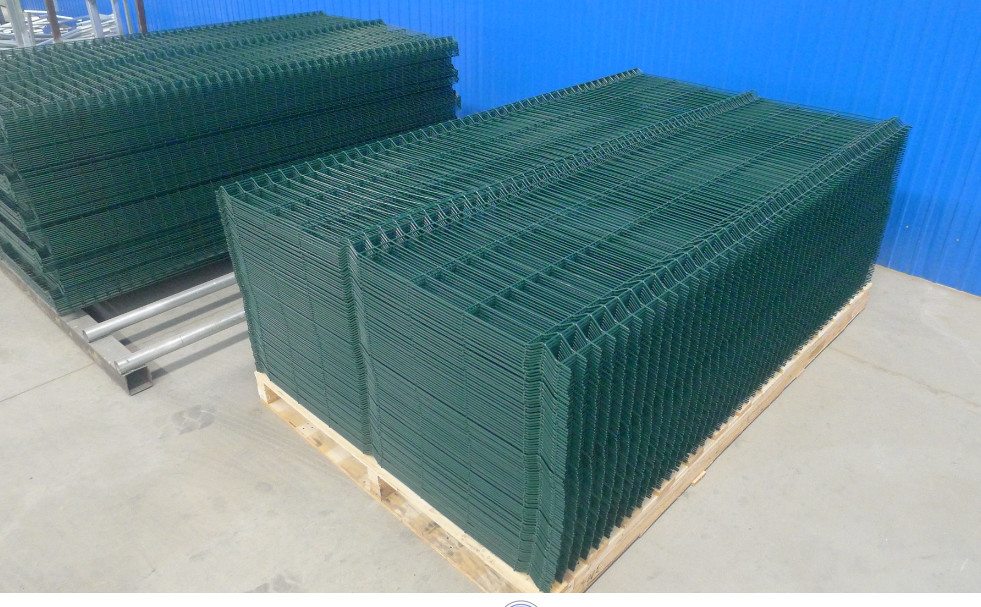 2D Luxury Flower Curvy Welded Fence Galvanized Steel Iron Peach Post