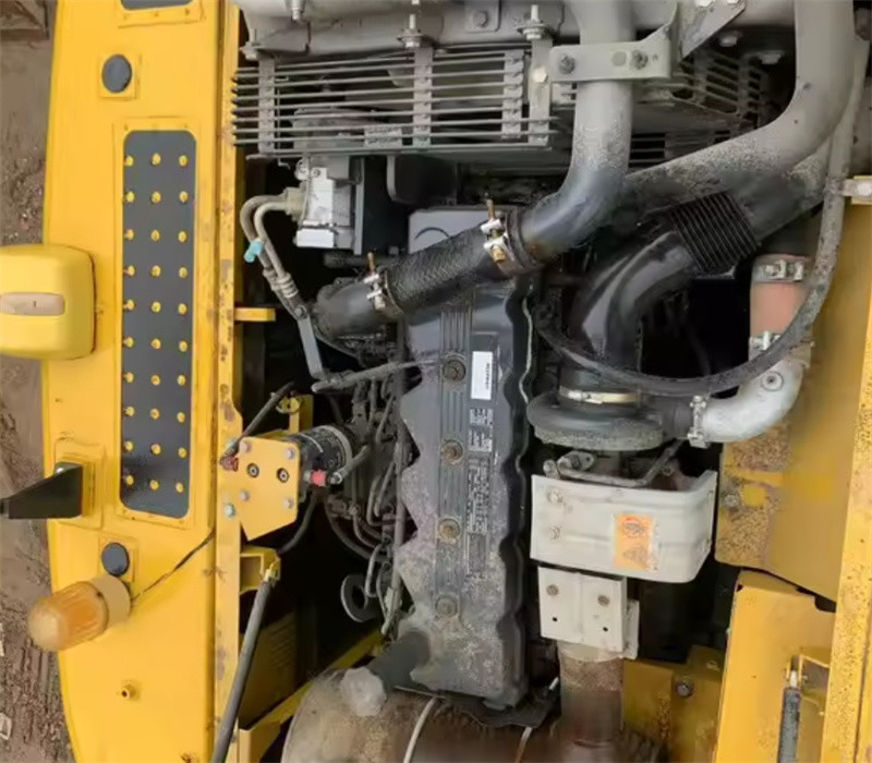 ODM Used Crawler Excavator Yellow Used Komatsu Mini Excavator