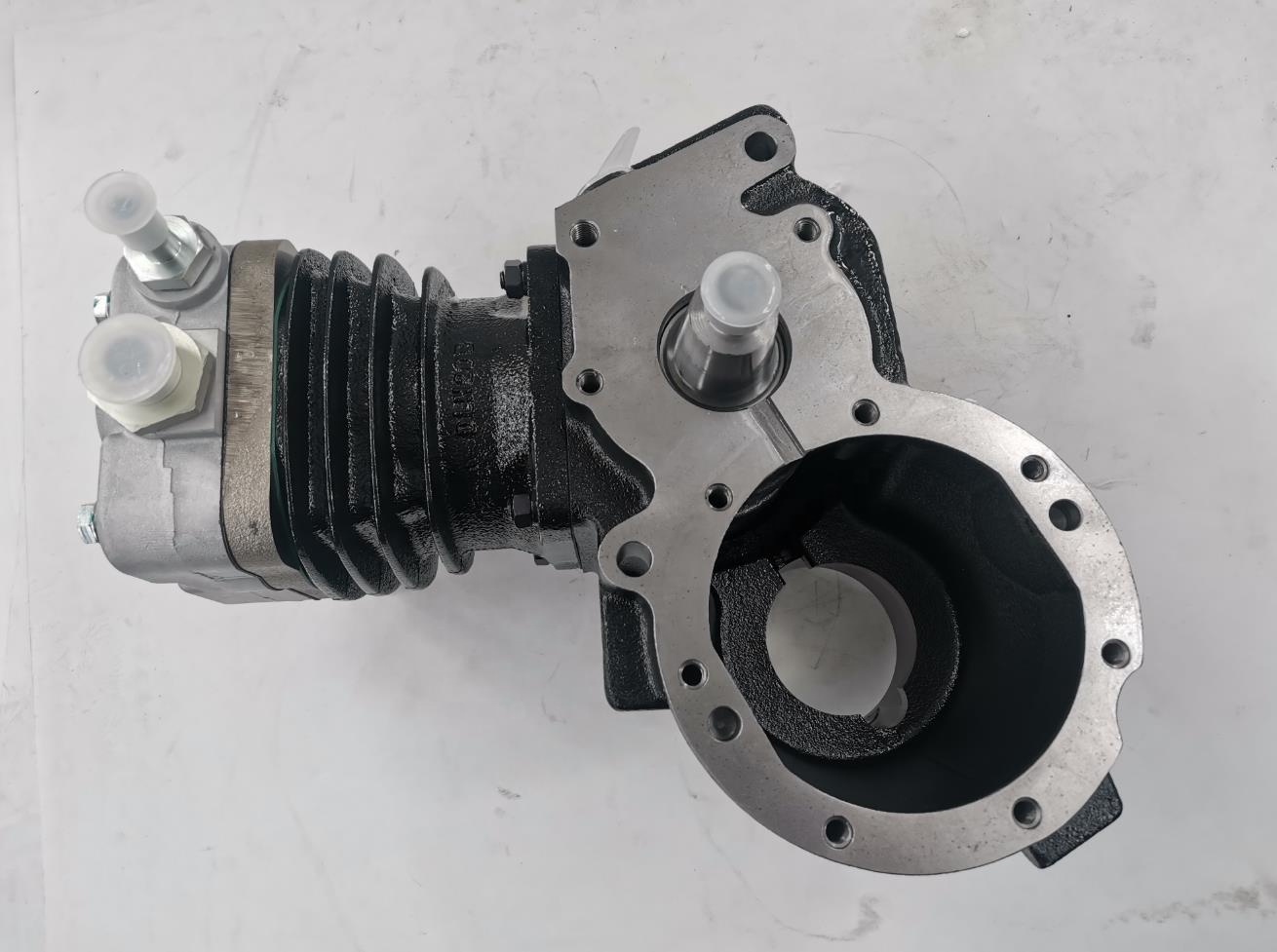Sinotruk HOWO Truck Weichai WD615 Engine Air Compressor with Sturdy Construction