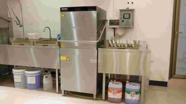 Buy cheap OEM Hood Type Dishwasher Freestanding Conveyor Restaurant Dishwashing Equipment from wholesalers