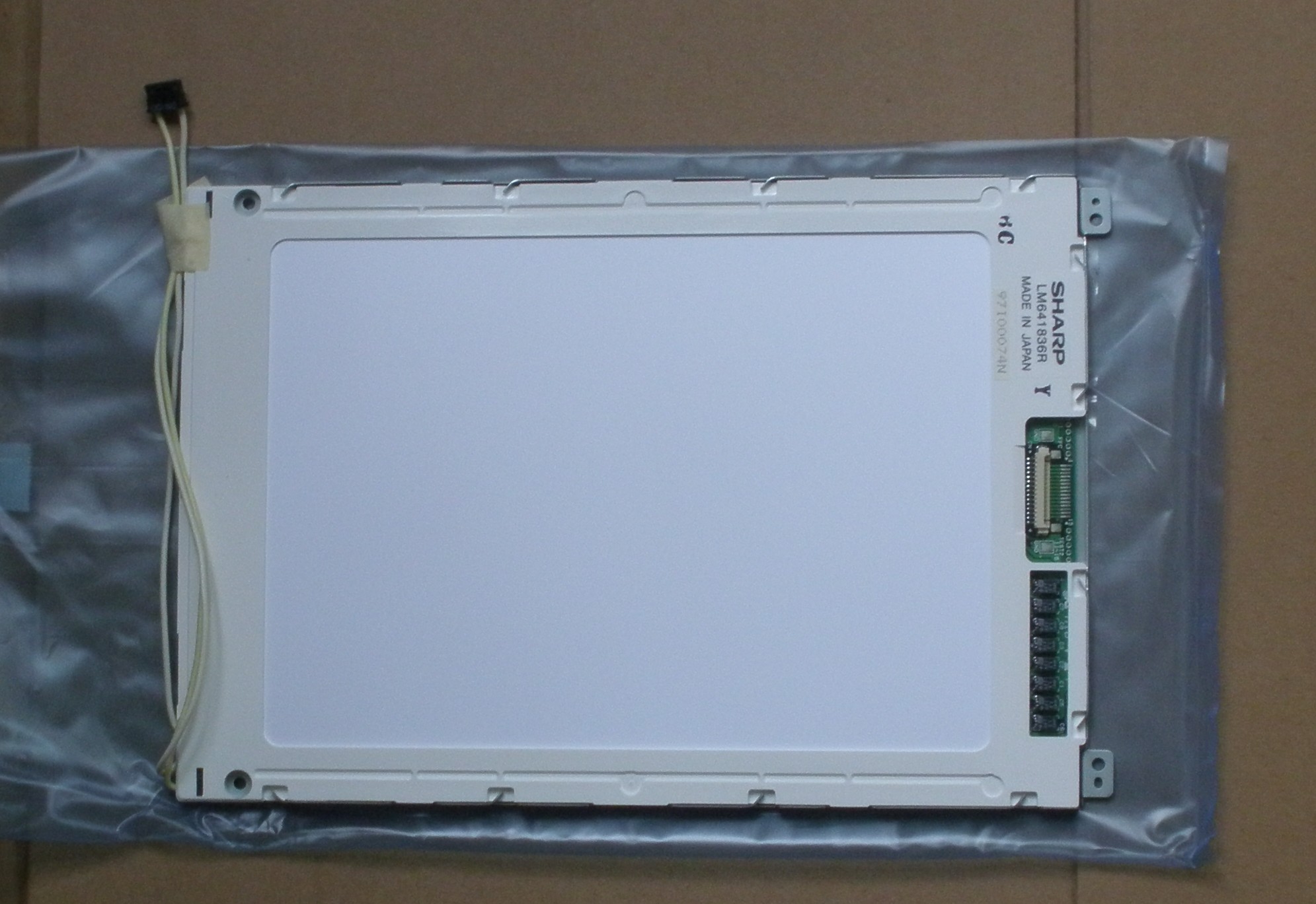 KCG057QV1DB-G760 Kyocera 5.7INCH LCM 320×240RGB 380NITS CCFL INDUSTRIAL LCD DISPLAY