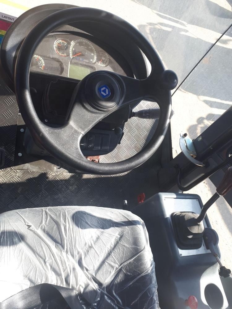 XS142J XS143J 14 Ton Road Building Machines / Single Drum Road Roller Compactor 14t Vibratory