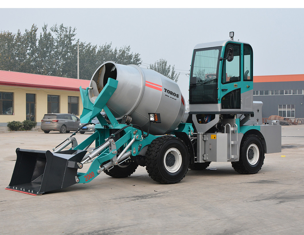 Blue 4*2 PLC Control Concrete Mixer Truck 0-14r/Min For Medium Sized Projects