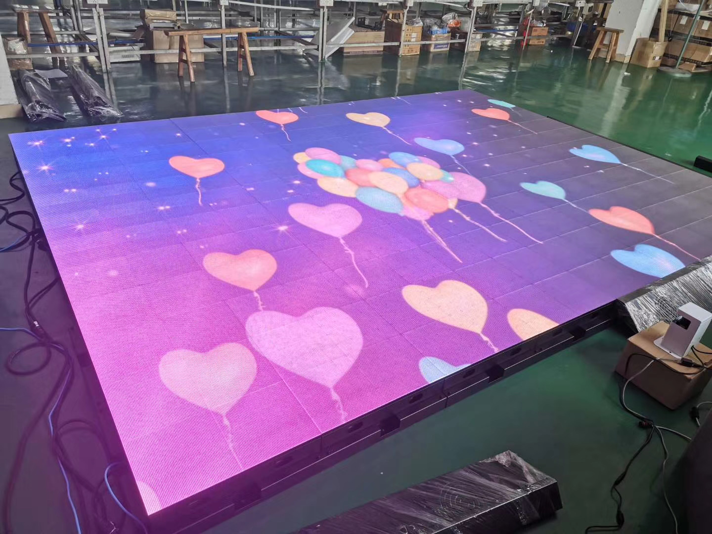 Interactive Restaurant Tempered Glass 3D Portable LED Screen for Church Moving IP33
