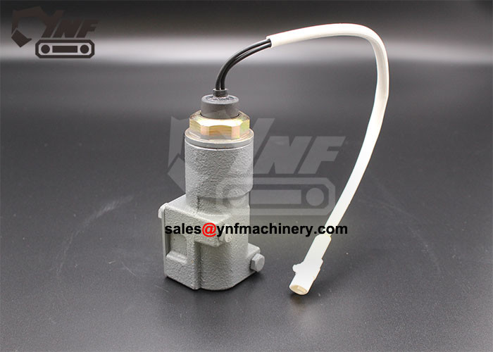 Main Pump Solenoid Valve Y414935 Y417065 Excavator Parts CC135-3
