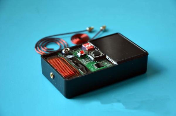 Buy cheap 33V Radio Signal Jammer 900MHZ Mixing Frequency Digital Emp Jammer Generator from wholesalers