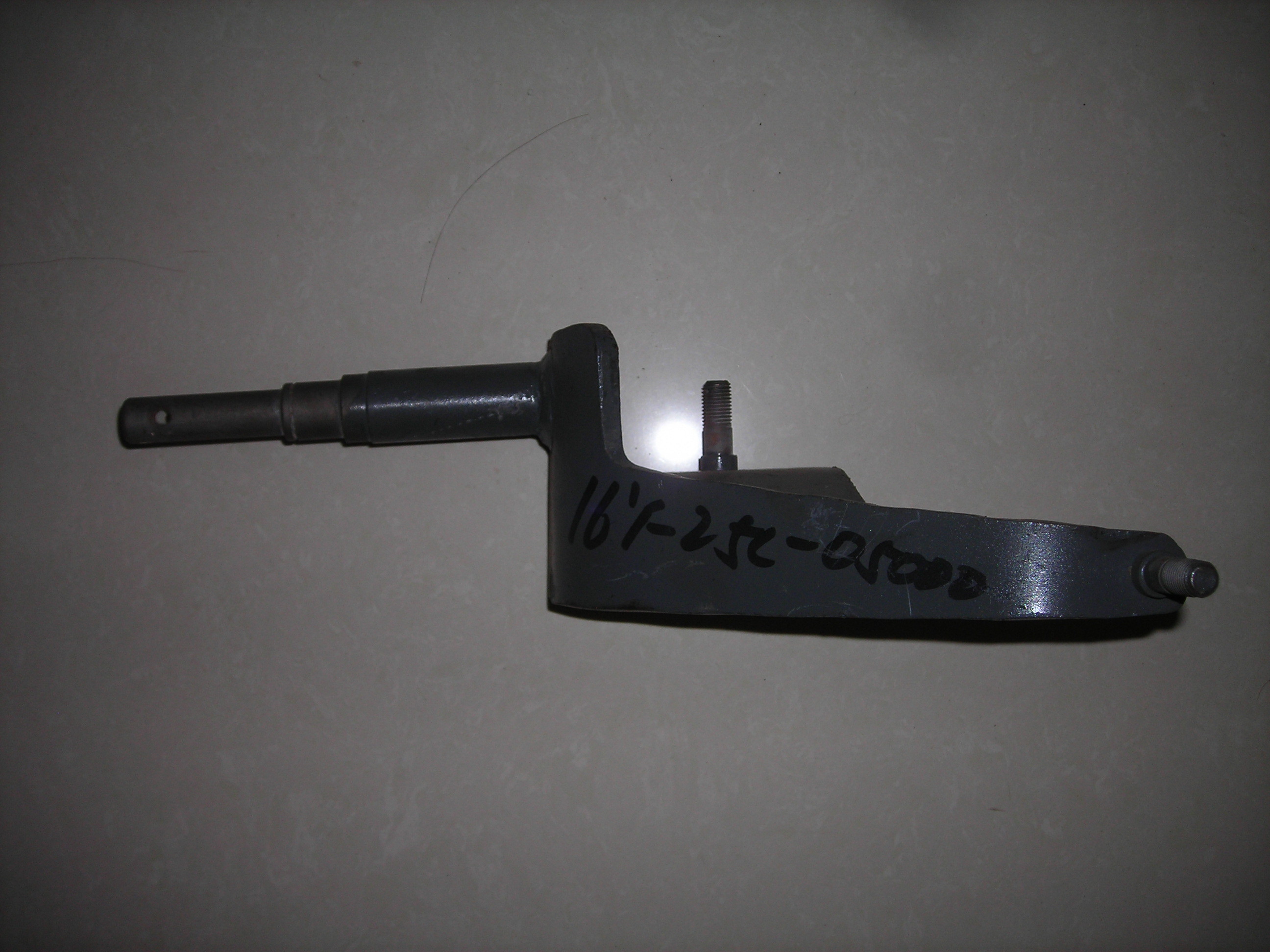 16Y-25C-05000 Professional Bulldozer Spare Parts Support Plate