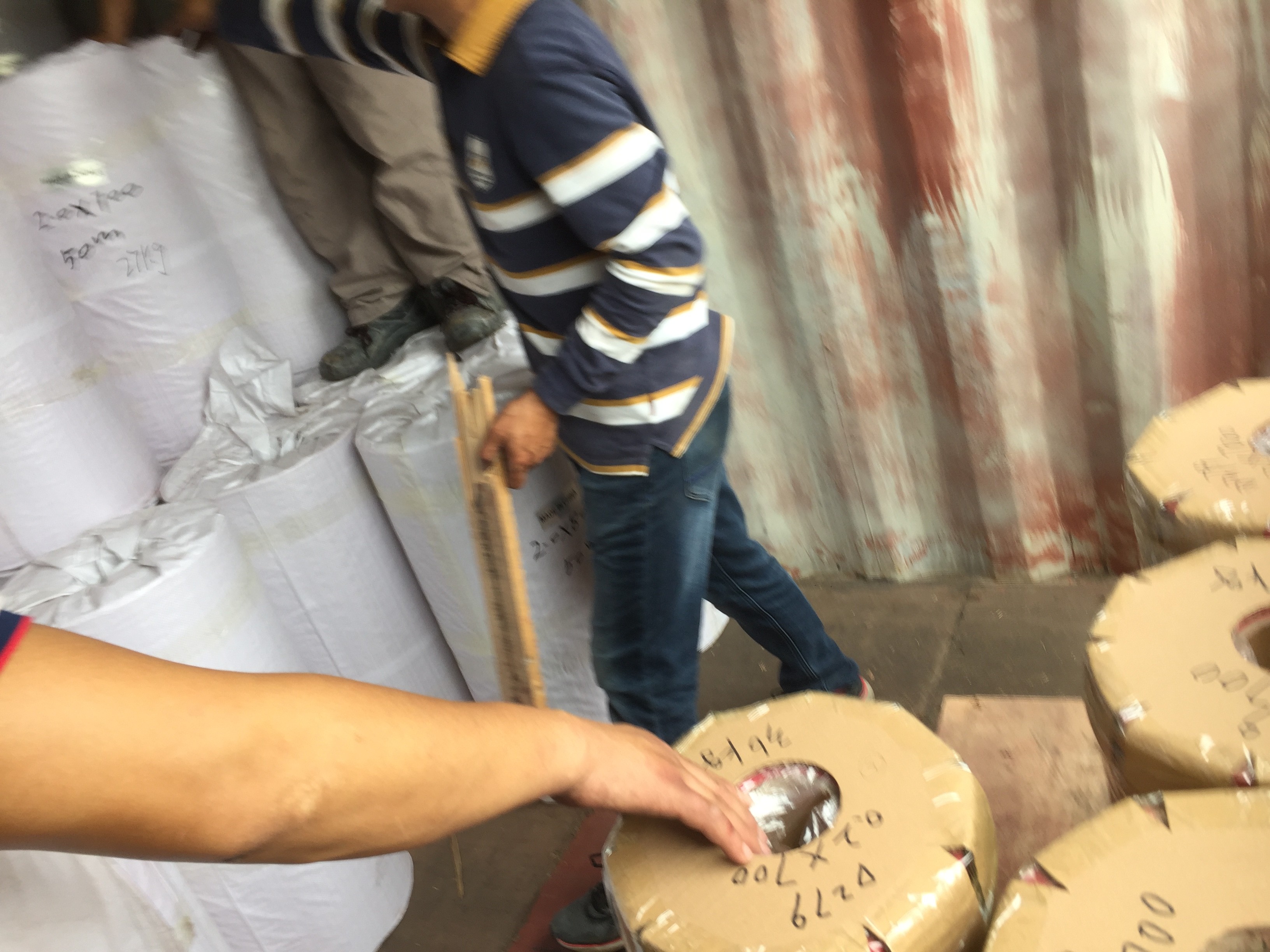 JT2252 Vacuum Casting Process for Instrument Transformer