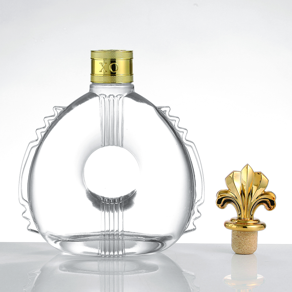 Direct Sale 500ml End Liquor Glass Bottle with Cork Seal and Cosmetic Packing