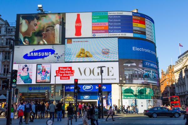Buy cheap Full Color 8000cd/Sqm Outdoor Fixed LED Display 320x160mm 200W from wholesalers