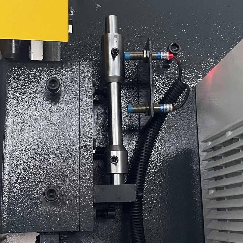 30T 1600MM CNC Hydraulic Press Brake Bending Folding 220v