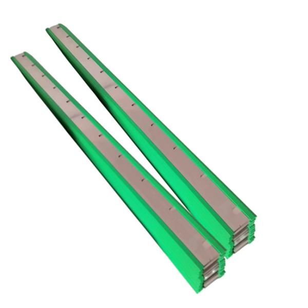 Buy cheap Green Color Heidelberg SM / CD102 Rubber Wash Up Blades Offset Printing Blades Parts from wholesalers