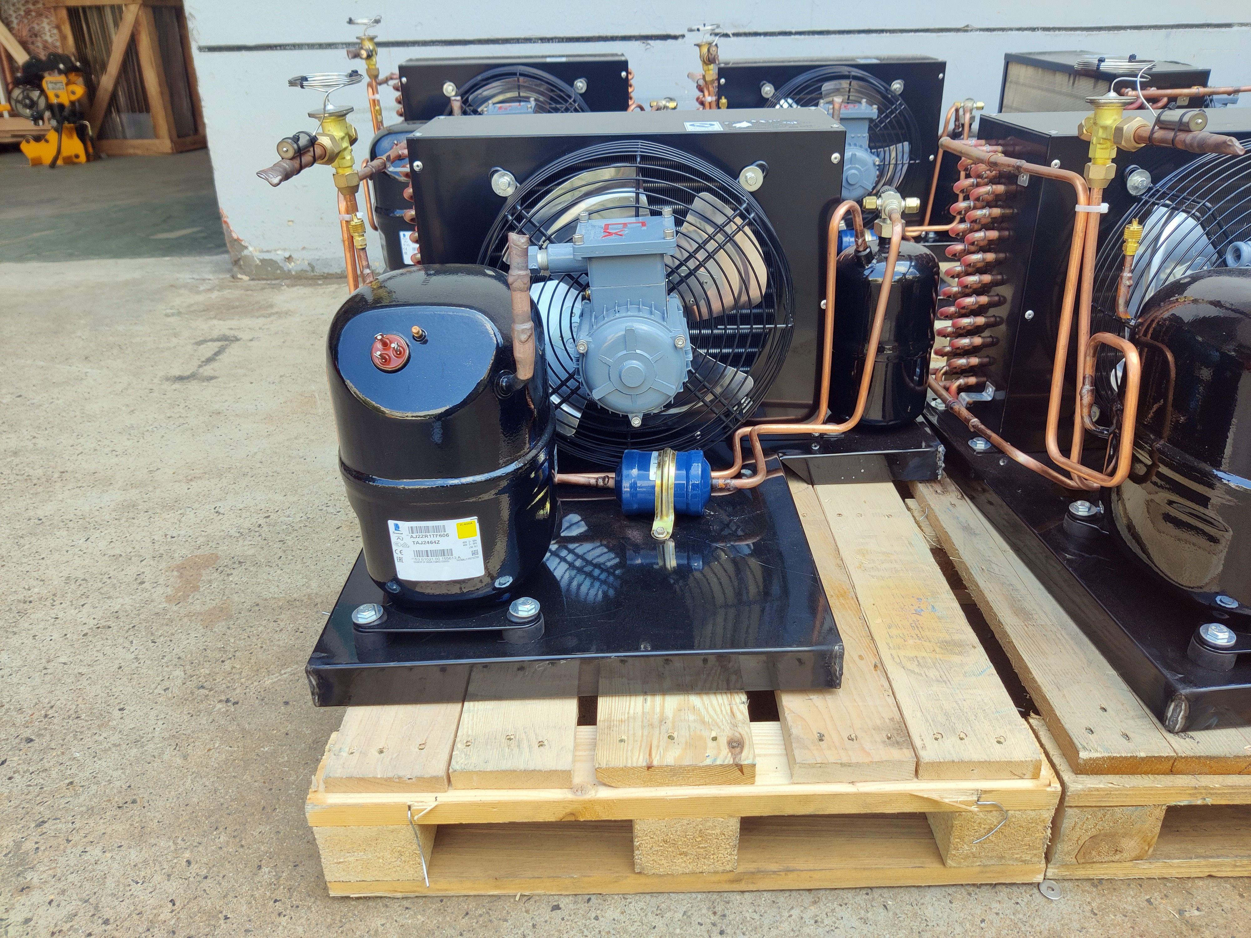 2HP Explosion Proof Refrigeration Condensing Unit Hermetic R404a TAJ2464Z