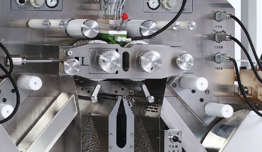 Automatic_Die_Roller_Alignment