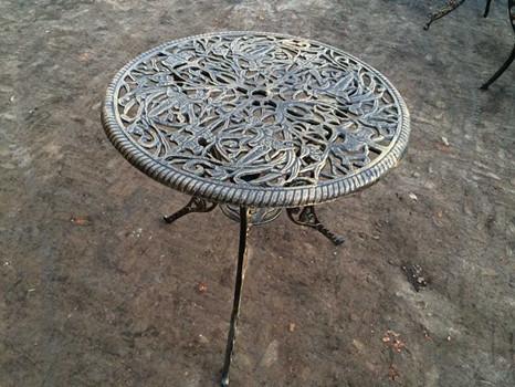 Buy cheap Patio Furniture Wrought Iron Antique Cast Iron Table And Chairs Powder Coating from wholesalers
