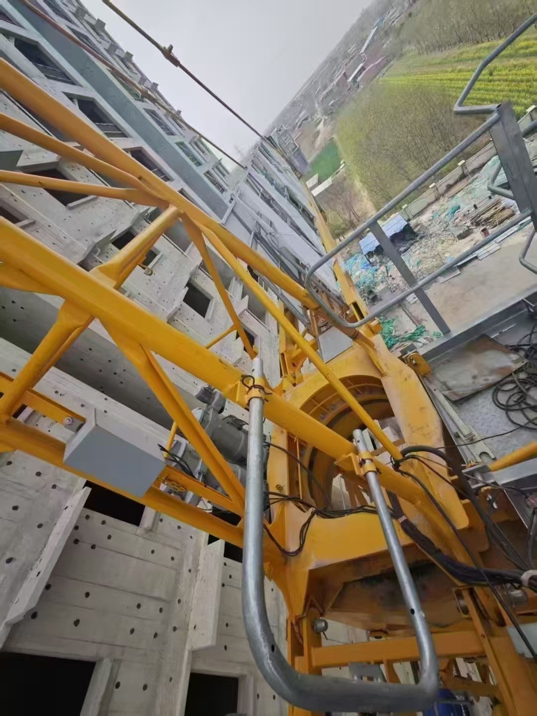 MC120 Potain Tower Crane Built to Last Trusted Worldwide with Maximum Lifting Weight 6t in Yellow