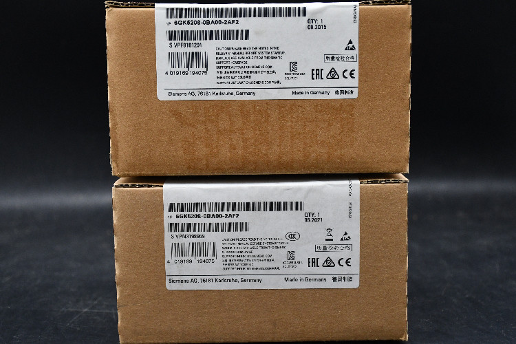 Siemens Ethernet Switch, 8 RJ45 port, 24V dc, 10 Mbit/s, 100 Mbit/s Transmission Speed, DIN Rail Mount