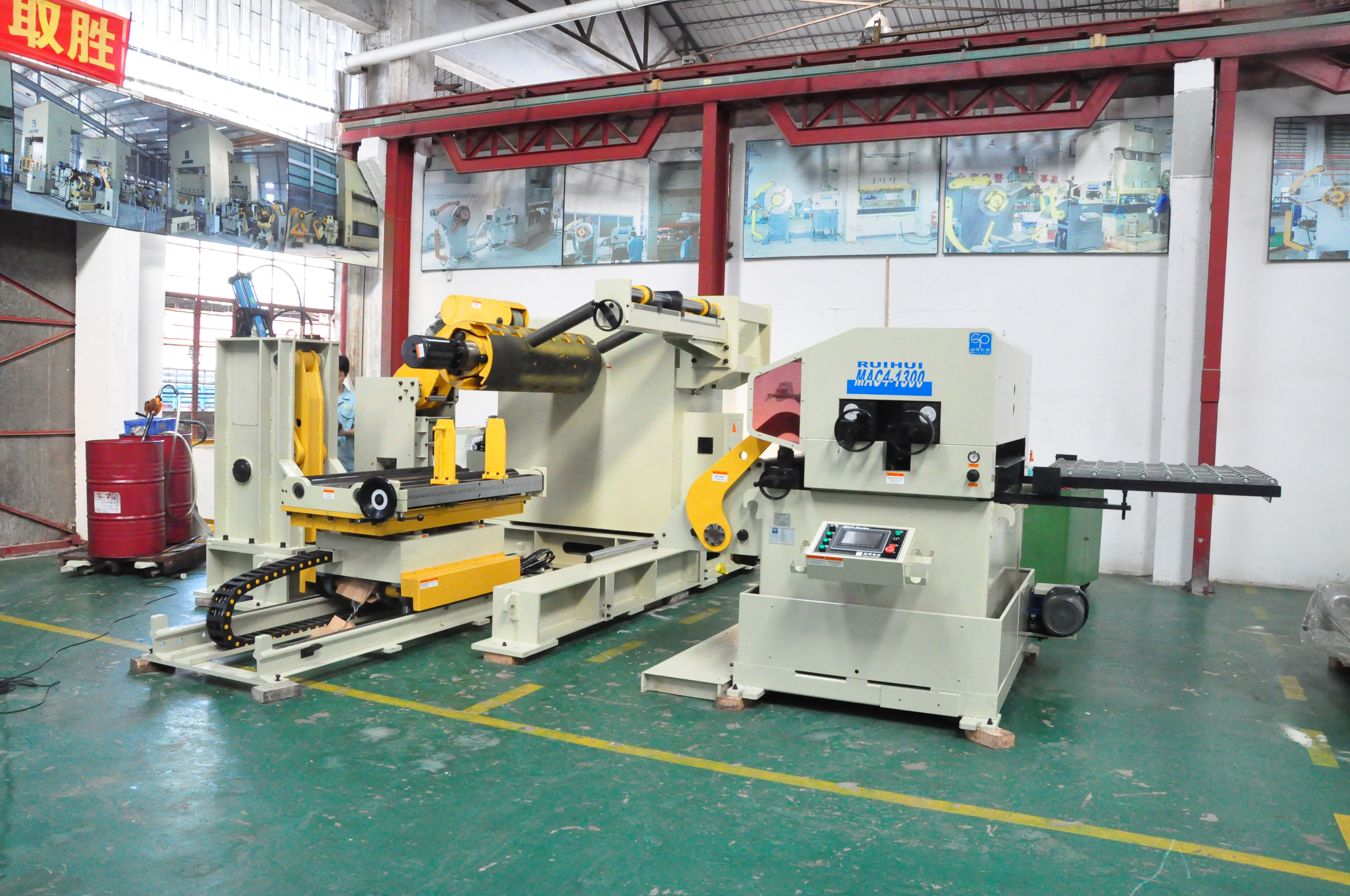 10000Kg NC Servo Roll 600mm Width High Speed Feeder