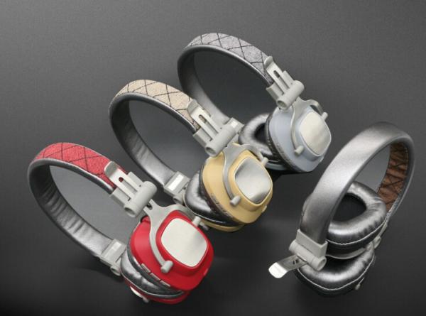 Buy cheap Super Bass 5pin 110dB 8h Stereo Bluetooth Headphone from wholesalers