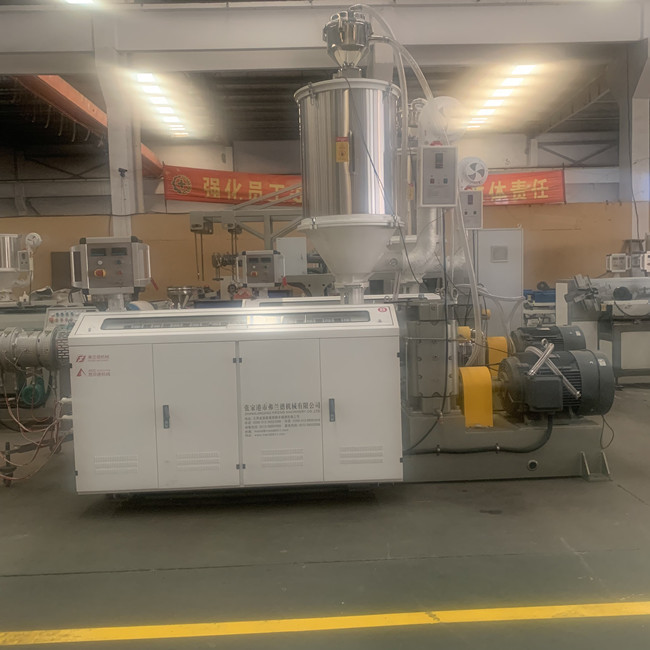 Single Screw PLA HDPE Water Pipe Extruder 100kg/H