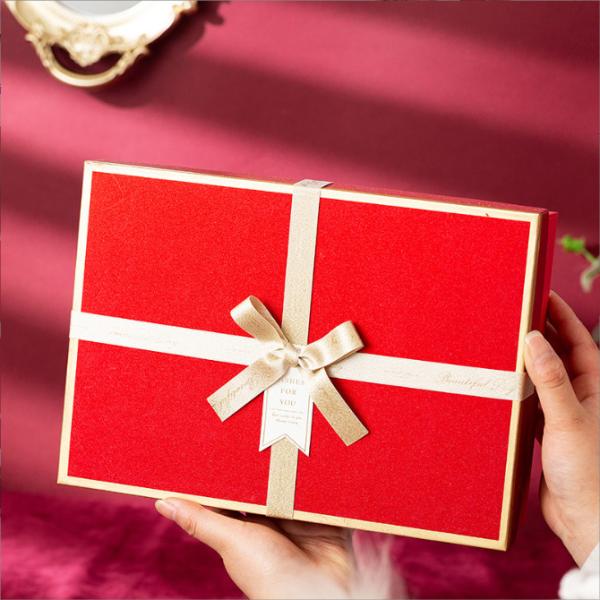 Custom UV Logo Recyclable 2pcs Cardboard Packaging Lid And Base Gift Box With Bow For Clothes Shoes Cosmetics