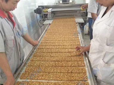 2.2kw Power Cereal Energy Nougat Muesli Protein Bar Production Line