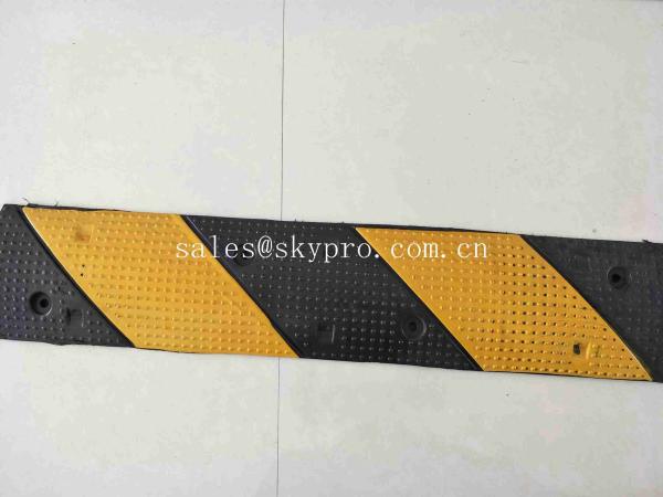 Buy cheap Driveways / Parking Lots Safety Road Speed Bumps Reflective Recycled Rubber from wholesalers