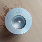 Diesel Engine 6D34 Piston ME088990 Engine Spare Parts 6D34 Engine Parts ME013392