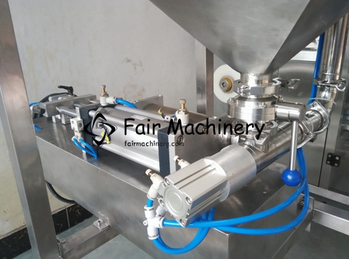 220VAC 50BPM Liquid Pouch Packing Machine For Soy Sauce 1000ml