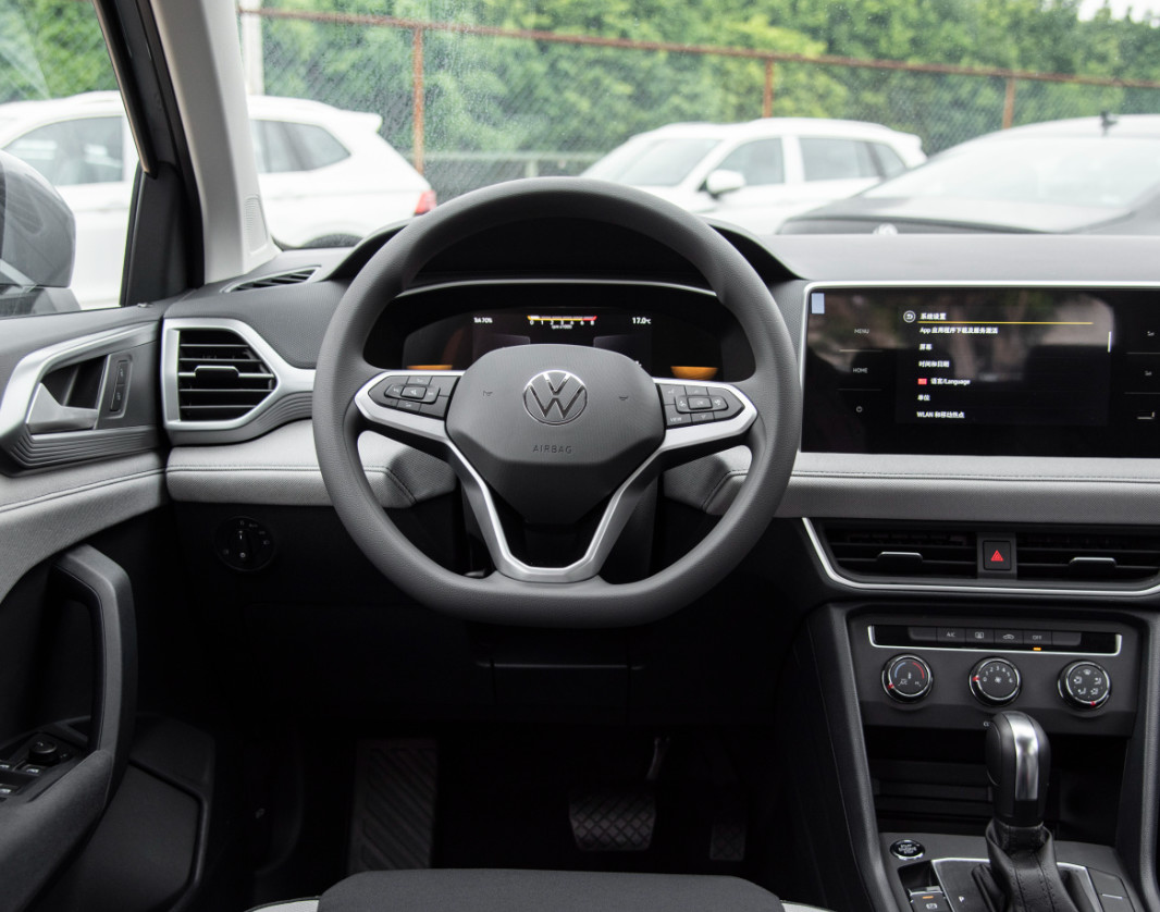 Volkswagen Tharu 2023 330TSI Compact SUV 5 Door 5 Seat