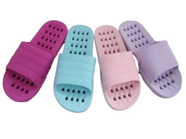 Buy cheap Soft Quick Drying Bathroom EVA Material Slippers from wholesalers