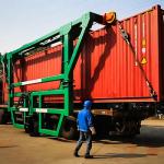 20 Feet Carbon Steel Container Loader Machinee Tonglida Single / Double Flip