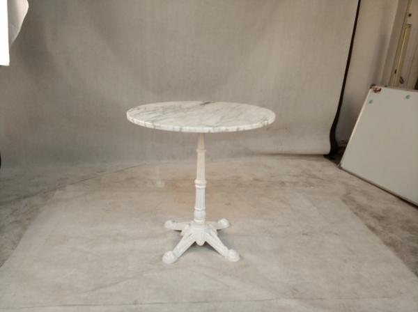 Buy cheap Dia 17" Restaurant Table Bases White Color Finish 28" Height Cast Iron Material from wholesalers