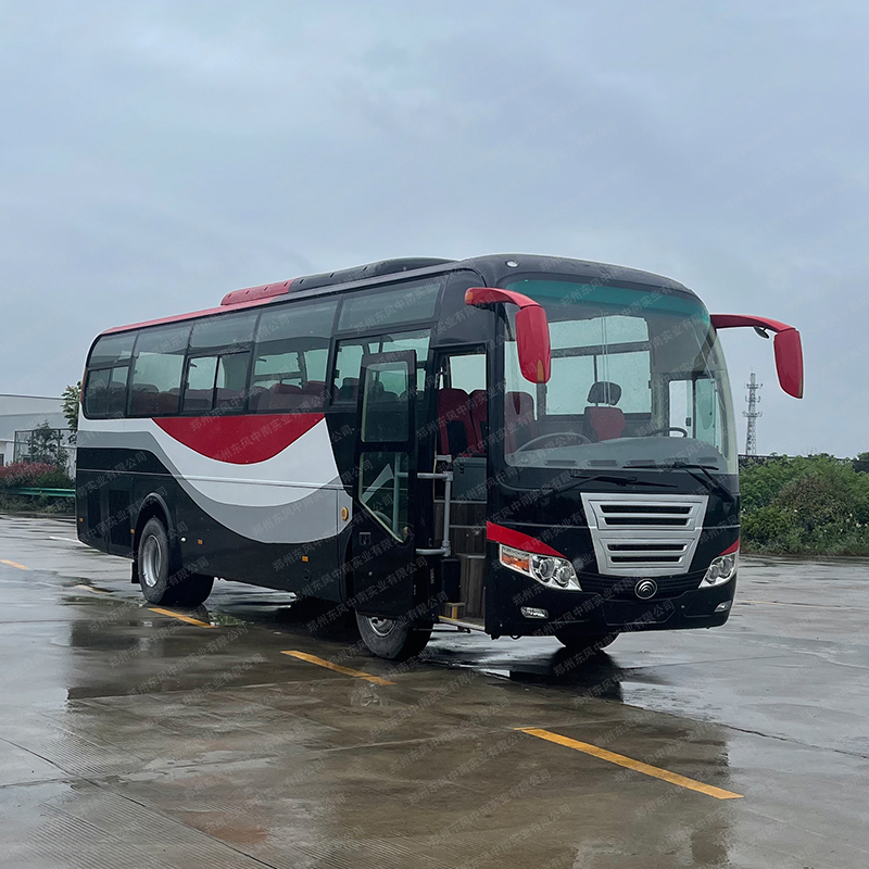 53 Seats Used Bus Front Engine Coach Bus with Optional Euro 3 Emission and Deisel Fuel