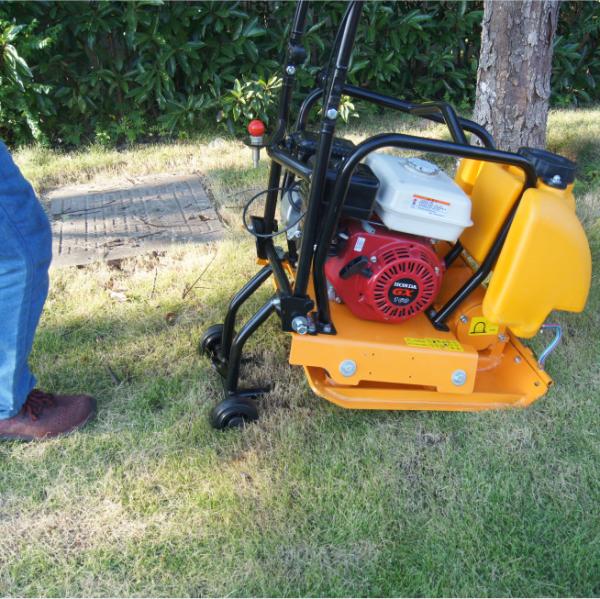 Buy cheap Shock Absorbing Portable Plate Compactor Gasoline Vibrating Soil Compactor from wholesalers