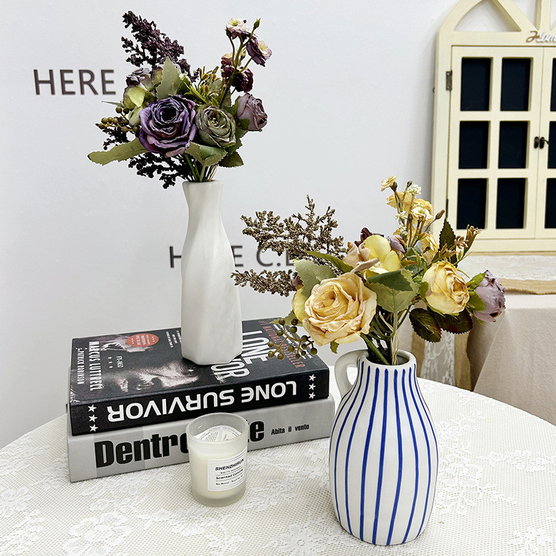 French style grilled multi headed rose simulation flower table flower arrangement, hand-held flower, fake flower bouquet decoration