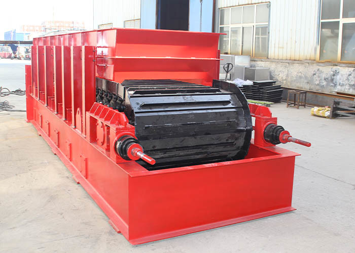 High Stability Apron Feeder Low Resistance Chain Conveyor