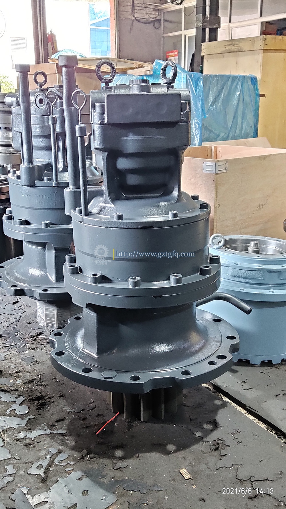 ZX200 Excavators Swing Motor Assy with Swing Drive 4398514/9196963/4398514
