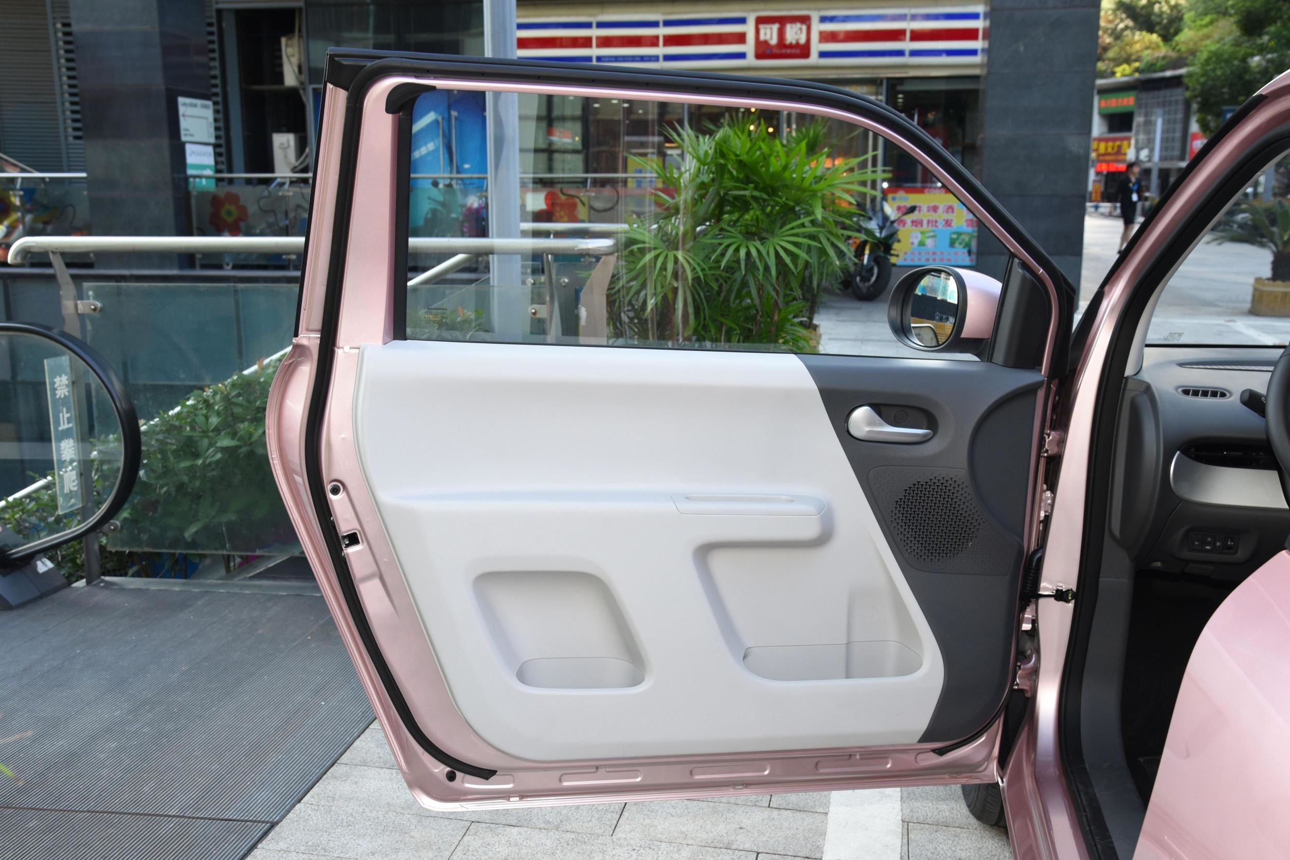 35kw Changan Benben E Star 4 Wheel Mini Electric Car 101km/H