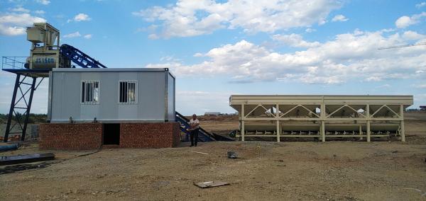 Buy cheap HZS Concrete Batching Plant with PLD800/1200/1600 2-4 Aggregate Batching 50Hz Customized Frequency from wholesalers