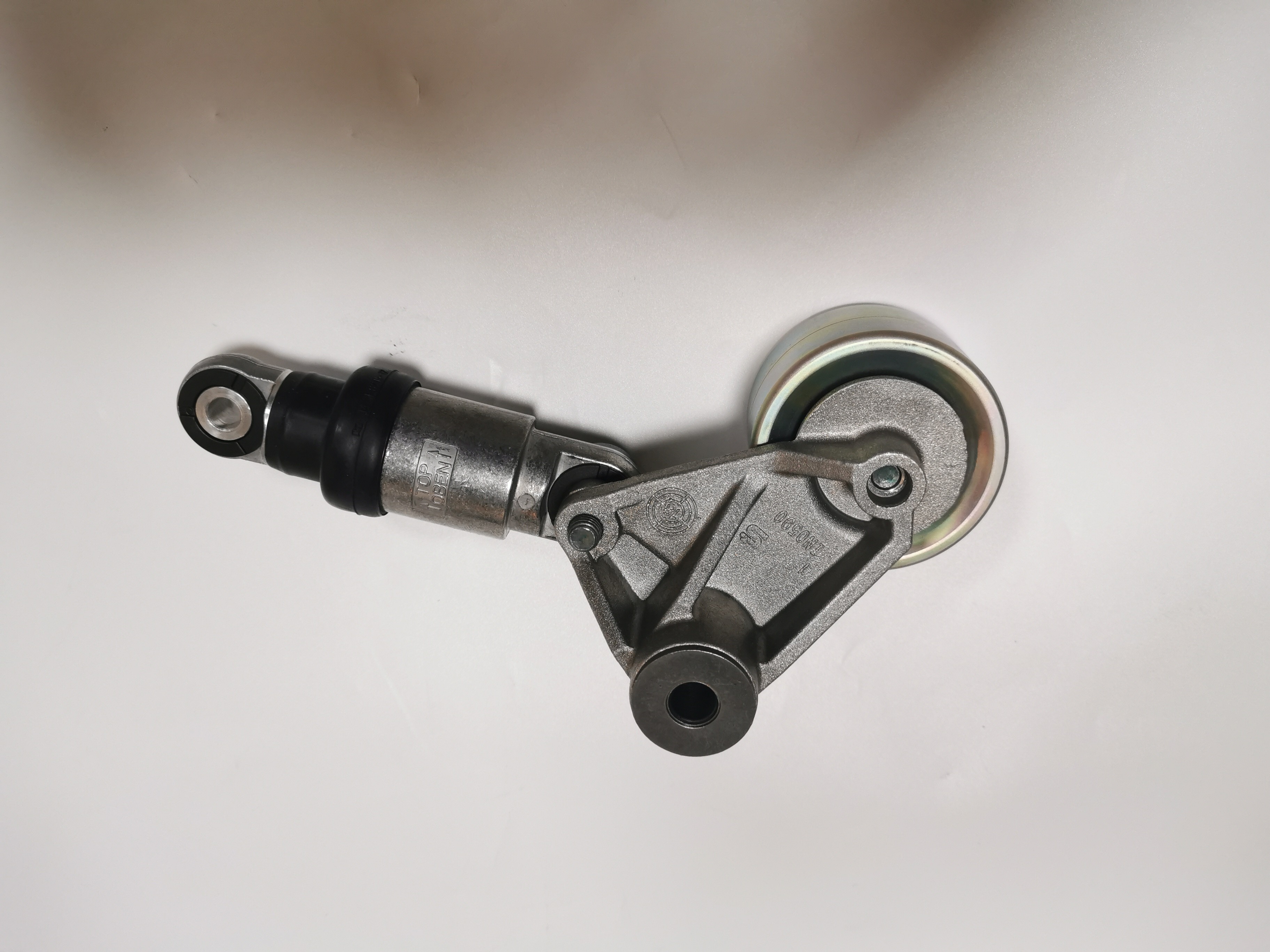 07D109244A 07D145277E Auto Belt Tensioner Pulley 07D903315J 07D145299E For PHAETON