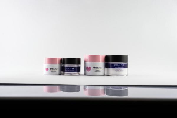 Buy cheap Cream Plastic Jar Containers , Long Using Life Cosmetic Cream Containers from wholesalers