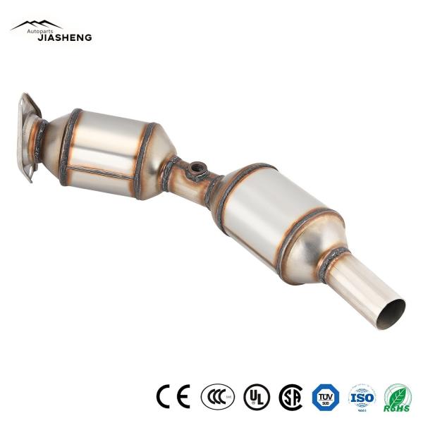 Buy cheap Toyota Prius 1.8L Catalyst Catalytic Converter Universal Car Engine Converter from wholesalers
