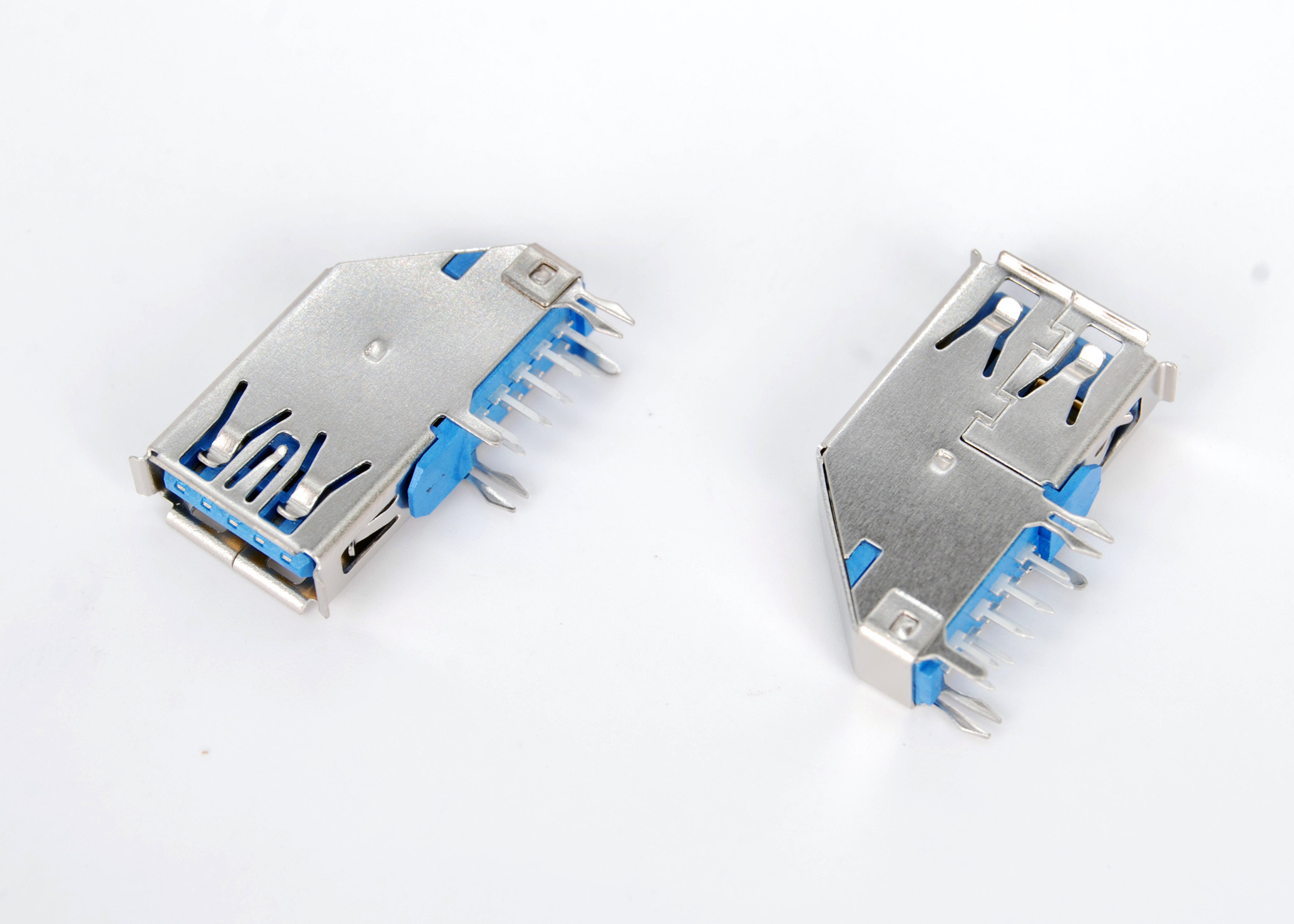 USB3.0 A Type Receptacle (Standard), Reflow Soldering，Vertical，HULYN