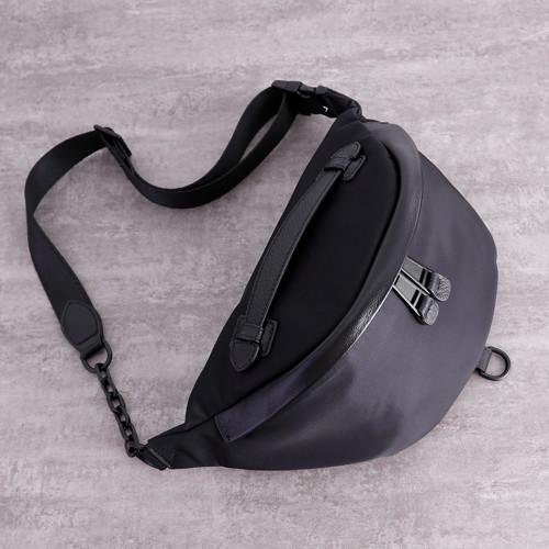 Buy cheap 30cm 15cm Female Crossbody Bags Waterproof Nylon Waist Bag from wholesalers