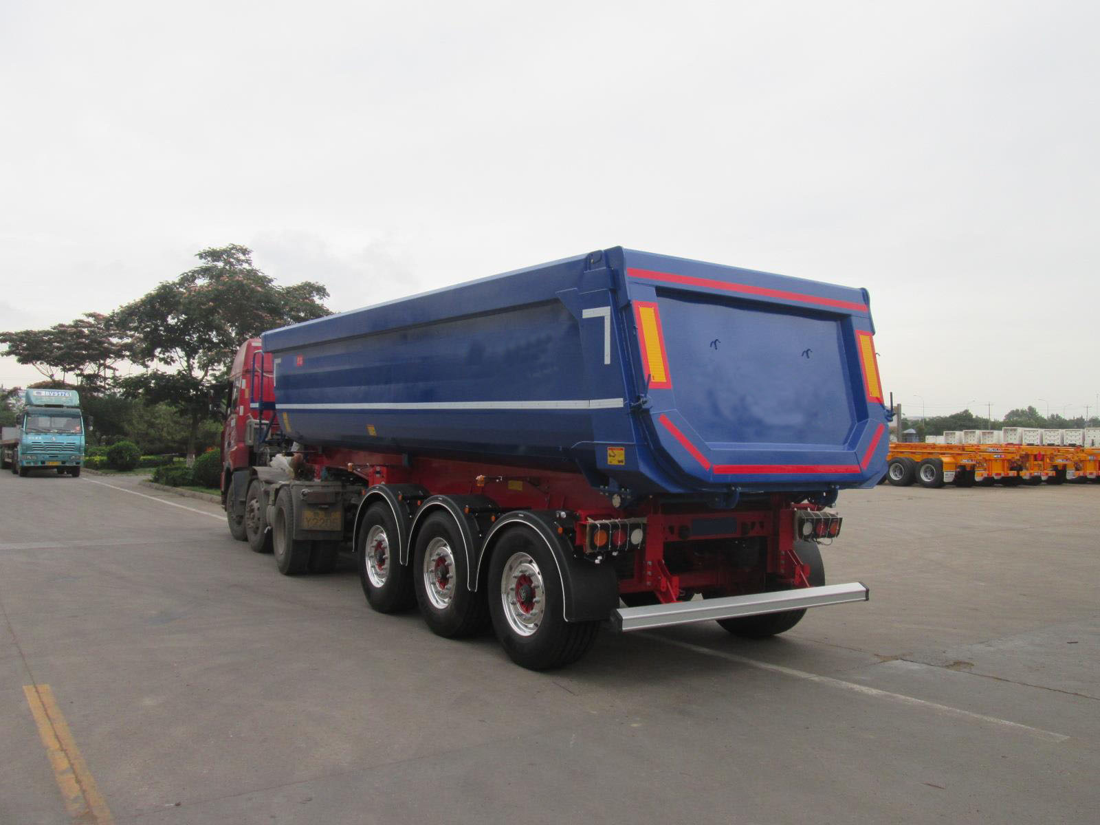 U Shape Rear Tipper Trailer to Kenya with 11.00r20/12r22.5 Tire Size and Fuwa Axle