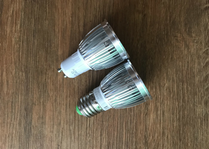 E27 7W COB LED Spot Bulbs 60 Degree Beam Angle 80Ra 700LM 4000K CE RoHS