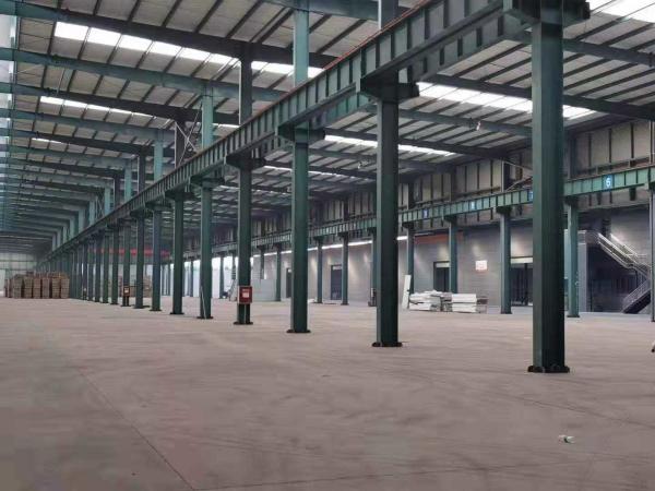 Buy cheap Efficiently Designed Steel Warehouse Buildings Prefabricated With Aluminum Alloy Window from wholesalers