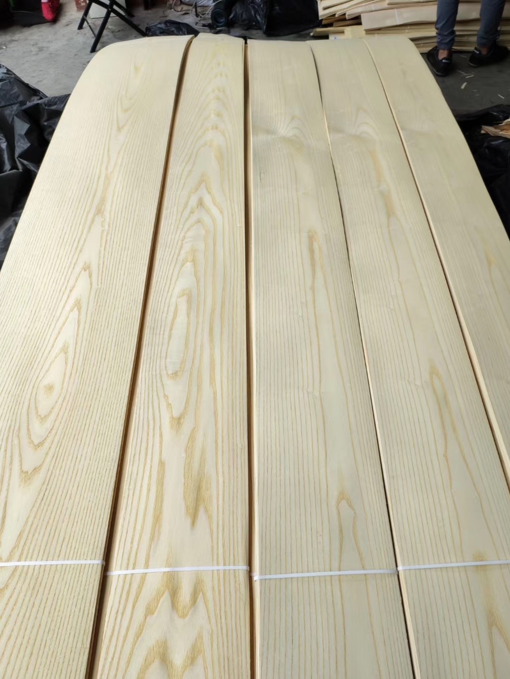Price Wood Veneers White Ash Natural Ash Veneer Sheets Mountain/Straight Grain Decorative Ash Wood Veneer