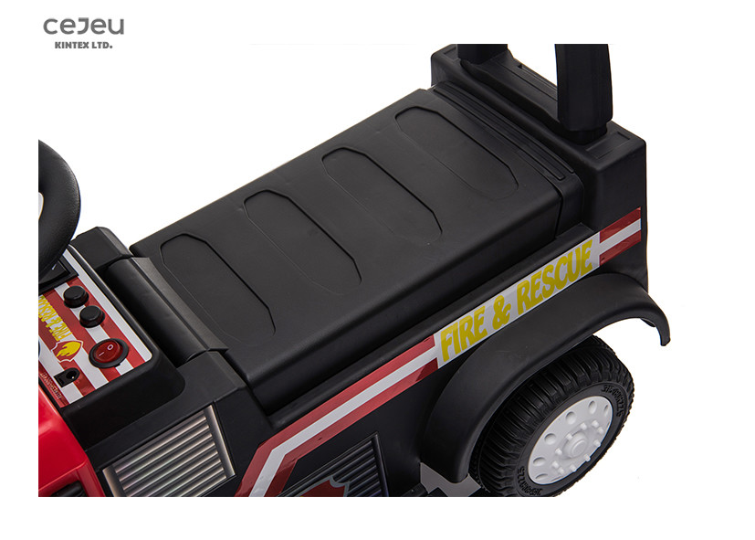 6V4.5AH Ride On Fire Truck With Police Sounds 12 Months Foot To Floor